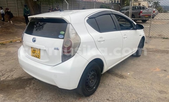 Acheter Occasion Voiture Toyota Aqua Blanc à Harare, Harare Acheter Occasion Voiture Toyota Aqua Blanc à Harare, Harare