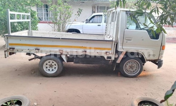 Acheter Occasion Voiture Toyota Hiace Blanc à Harare, Harare Acheter Occasion Voiture Toyota Hiace Blanc à Harare, Harare