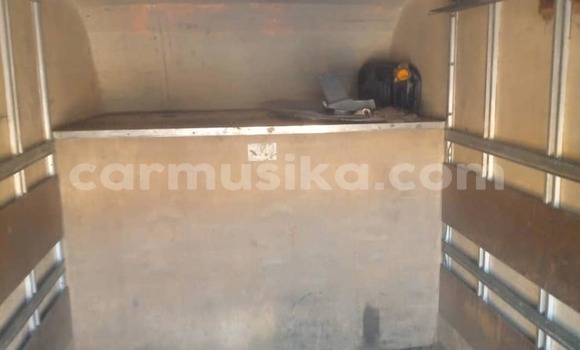 Acheter Occasion Utilitaire Ford AEV AMBULANCE Blanc à Harare, Harare Acheter Occasion Utilitaire Ford AEV AMBULANCE Blanc à Harare, Harare