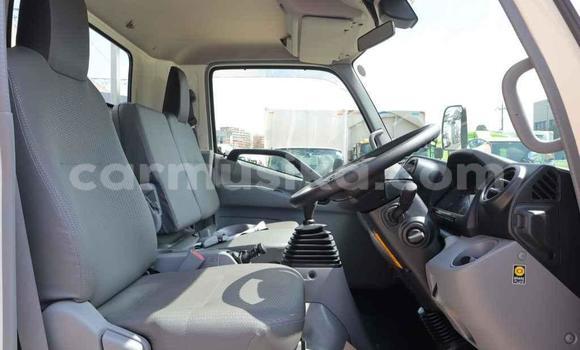 Acheter Occasion Utilitaire Toyota Dyna Blanc à Beitbridge, Matabeleland South Acheter Occasion Utilitaire Toyota Dyna Blanc à Beitbridge, Matabeleland South