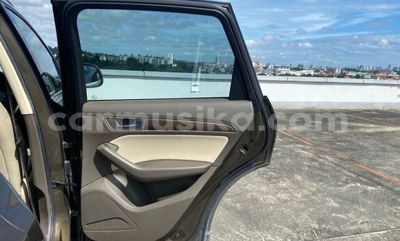 Nunua Ilio tumika Audi Q5 Beige Gari ndani ya Beitbridge nchini Matabeleland Kusini Nunua Ilio tumika Audi Q5 Beige Gari ndani ya Beitbridge nchini Matabeleland Kusini