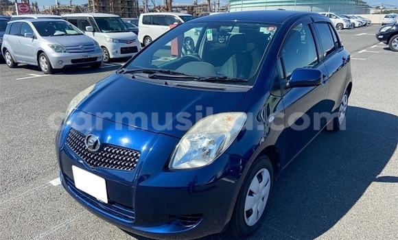 Buy Used Toyota Vitz Blue Car in Beitbridge in Matabeleland South Buy Used Toyota Vitz Blue Car in Beitbridge in Matabeleland South