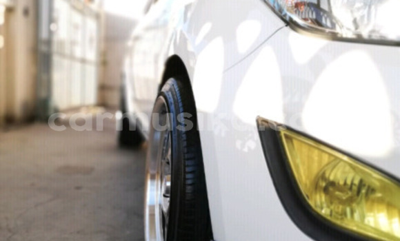 Buy Used Hyundai i20 White Car in Beitbridge in Matabeleland South Buy Used Hyundai i20 White Car in Beitbridge in Matabeleland South