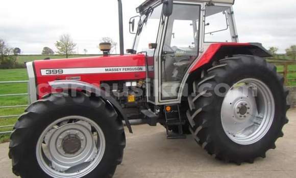 Acheter Occasion Utilitaire International 7600i Rouge à Beitbridge, Matabeleland South Acheter Occasion Utilitaire International 7600i Rouge à Beitbridge, Matabeleland South