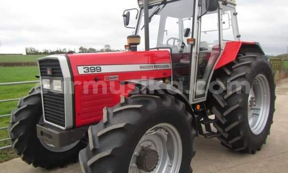 Acheter Occasion Utilitaire International 7600i Rouge à Beitbridge, Matabeleland South Acheter Occasion Utilitaire International 7600i Rouge à Beitbridge, Matabeleland South