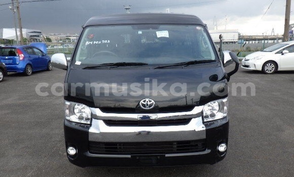 Nunua Ilio tumika Toyota Hiace Nyeusi Gari ndani ya Beitbridge nchini Matabeleland Kusini