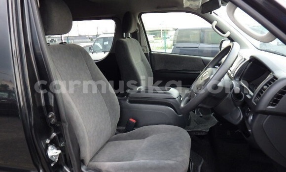 Acheter Occasion Voiture Toyota Hiace Noir à Beitbridge, Matabeleland South Acheter Occasion Voiture Toyota Hiace Noir à Beitbridge, Matabeleland South