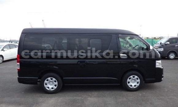 Acheter Occasion Voiture Toyota Hiace Noir à Beitbridge, Matabeleland South Acheter Occasion Voiture Toyota Hiace Noir à Beitbridge, Matabeleland South