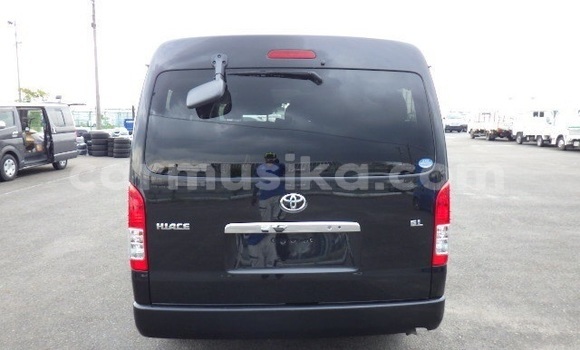 Acheter Occasion Voiture Toyota Hiace Noir à Beitbridge, Matabeleland South Acheter Occasion Voiture Toyota Hiace Noir à Beitbridge, Matabeleland South
