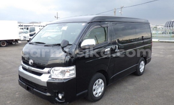 Acheter Occasion Voiture Toyota Hiace Noir à Beitbridge, Matabeleland South Acheter Occasion Voiture Toyota Hiace Noir à Beitbridge, Matabeleland South