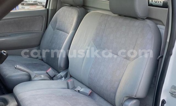 Acheter Occasion Voiture Toyota Hilux Blanc à Beitbridge, Matabeleland South Acheter Occasion Voiture Toyota Hilux Blanc à Beitbridge, Matabeleland South