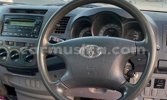 Acheter Occasion Voiture Toyota Hilux Blanc à Beitbridge, Matabeleland South Acheter Occasion Voiture Toyota Hilux Blanc à Beitbridge, Matabeleland South