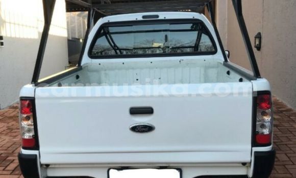 Tenga Tsaru Ford Bronco Chena Mota in Beitbridge in Matabeleland South Tenga Tsaru Ford Bronco Chena Mota in Beitbridge in Matabeleland South