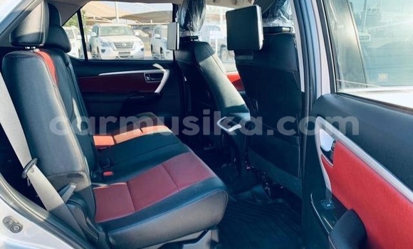 Tenga Tsaru Toyota Fortuner Sirivha Mota in Beitbridge in Matabeleland South Tenga Tsaru Toyota Fortuner Sirivha Mota in Beitbridge in Matabeleland South