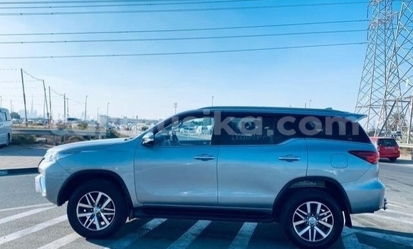 Tenga Tsaru Toyota Fortuner Sirivha Mota in Beitbridge in Matabeleland South Tenga Tsaru Toyota Fortuner Sirivha Mota in Beitbridge in Matabeleland South