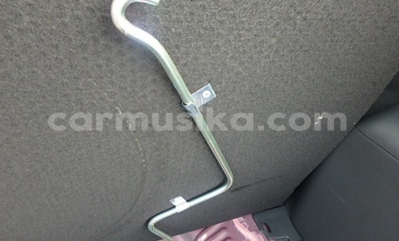 Acheter Occasion Voiture Toyota Vitz Beige à Beitbridge, Matabeleland South Acheter Occasion Voiture Toyota Vitz Beige à Beitbridge, Matabeleland South