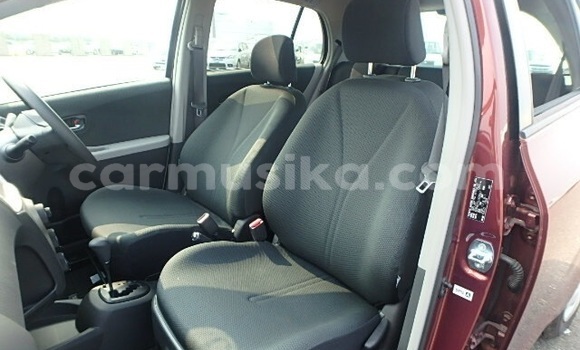 Acheter Occasion Voiture Toyota Vitz Beige à Beitbridge, Matabeleland South Acheter Occasion Voiture Toyota Vitz Beige à Beitbridge, Matabeleland South