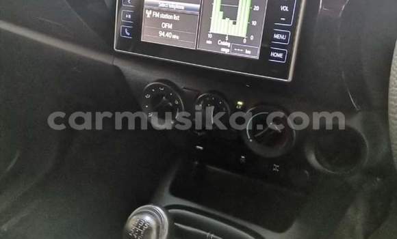 Acheter Occasion Voiture Toyota Hilux Rouge à Beitbridge, Matabeleland South Acheter Occasion Voiture Toyota Hilux Rouge à Beitbridge, Matabeleland South