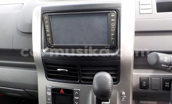 Tenga Tsaru Toyota Noah Sirivha Mota in Beitbridge in Matabeleland South Tenga Tsaru Toyota Noah Sirivha Mota in Beitbridge in Matabeleland South