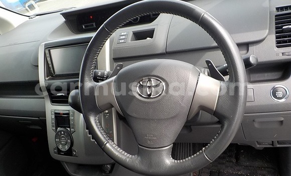 Tenga Tsaru Toyota Noah Sirivha Mota in Beitbridge in Matabeleland South Tenga Tsaru Toyota Noah Sirivha Mota in Beitbridge in Matabeleland South