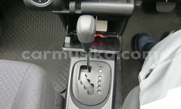 Buy Used Toyota Probox White Car in Beitbridge in Matabeleland South Buy Used Toyota Probox White Car in Beitbridge in Matabeleland South