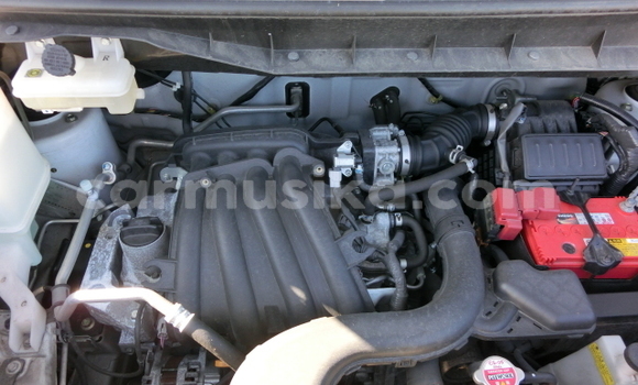 Buy Used Nissan NV200 White Car in Beitbridge in Matabeleland South Buy Used Nissan NV200 White Car in Beitbridge in Matabeleland South