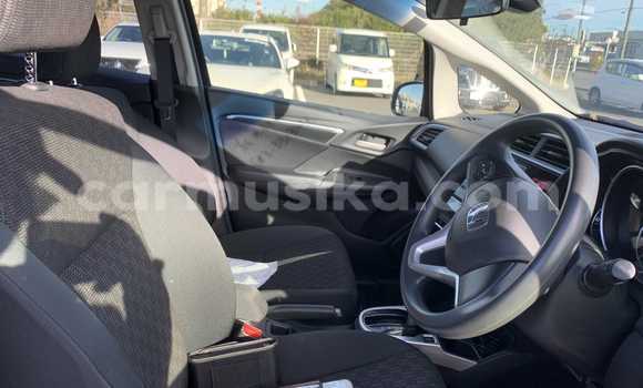 Buy Used Honda Fit Blue Car in Beitbridge in Matabeleland South Buy Used Honda Fit Blue Car in Beitbridge in Matabeleland South