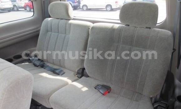 Acheter Occasion Voiture Toyota Noah Gris à Beitbridge, Matabeleland South Acheter Occasion Voiture Toyota Noah Gris à Beitbridge, Matabeleland South