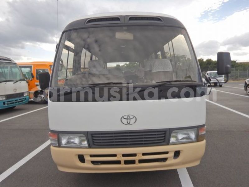 Big with watermark toyota coaster matabeleland south beitbridge 34104