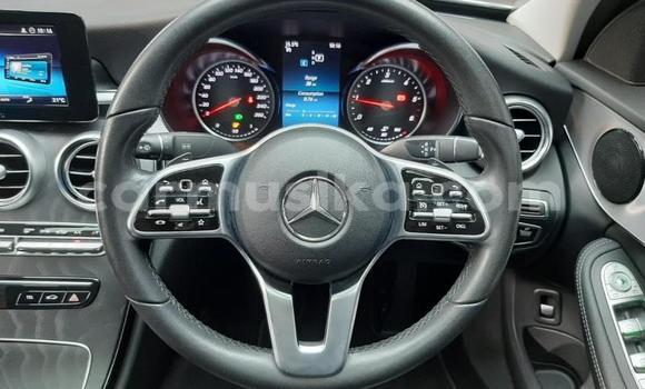 Nunua Ilio tumika Mercedes-Benz C-Classe Fedha Gari ndani ya Beitbridge nchini Matabeleland Kusini Nunua Ilio tumika Mercedes-Benz C-Classe Fedha Gari ndani ya Beitbridge nchini Matabeleland Kusini