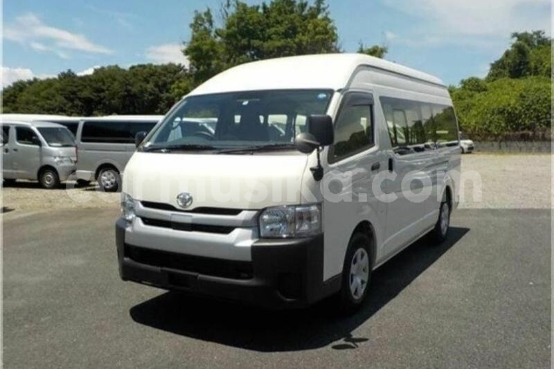 Big with watermark toyota hiace matabeleland south beitbridge 34106