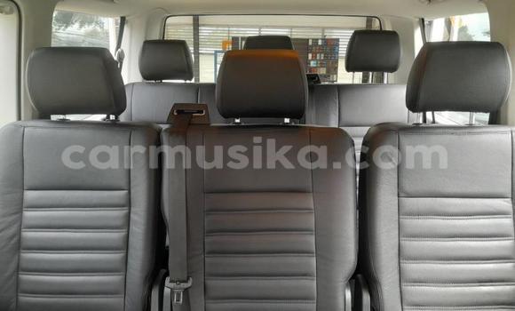 Tenga Tsaru Volkswagen Caravelle Chena Mota in Beitbridge in Matabeleland South Tenga Tsaru Volkswagen Caravelle Chena Mota in Beitbridge in Matabeleland South