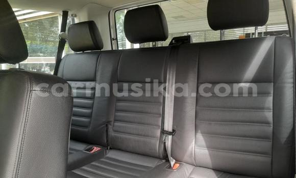 Tenga Tsaru Volkswagen Caravelle Chena Mota in Beitbridge in Matabeleland South Tenga Tsaru Volkswagen Caravelle Chena Mota in Beitbridge in Matabeleland South