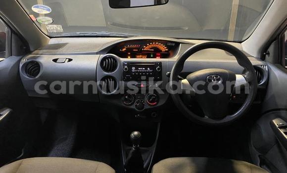 Buy Used Toyota Etios Red Car in Beitbridge in Matabeleland South Buy Used Toyota Etios Red Car in Beitbridge in Matabeleland South