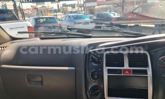 Acheter Occasion Voiture Hyundai H1 Blanc à Beitbridge, Matabeleland South Acheter Occasion Voiture Hyundai H1 Blanc à Beitbridge, Matabeleland South