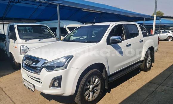 Acheter Occasion Voiture Toyota Hilux Blanc à Beitbridge, Matabeleland South