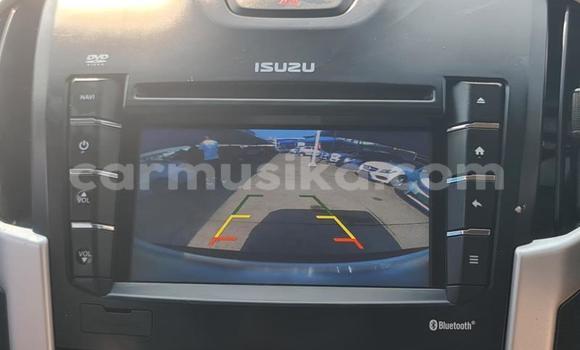 Acheter Occasion Voiture Toyota Hilux Blanc à Beitbridge, Matabeleland South Acheter Occasion Voiture Toyota Hilux Blanc à Beitbridge, Matabeleland South