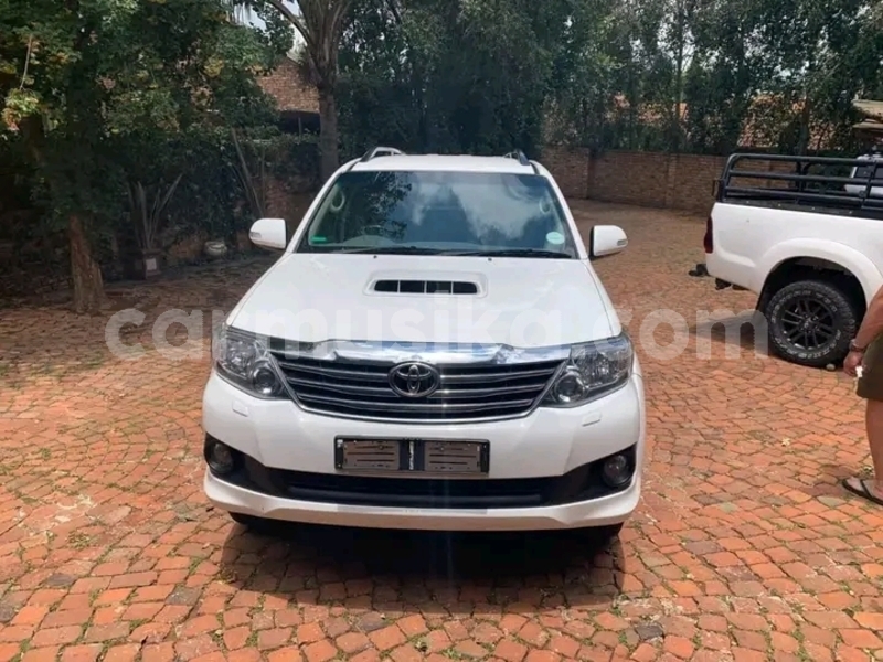 Big with watermark toyota fortuner matabeleland south beitbridge 34120