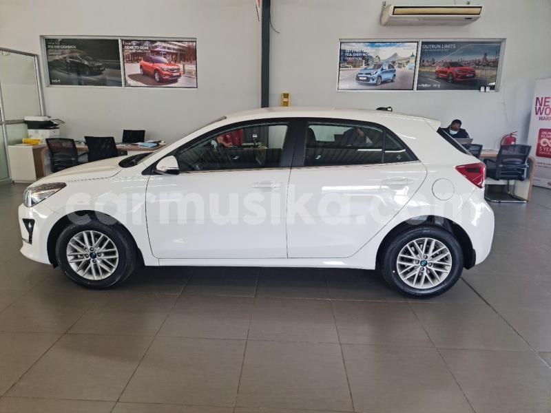 Big with watermark kia rio matabeleland south beitbridge 34122