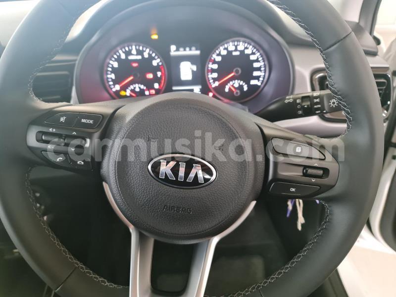 Big with watermark kia rio matabeleland south beitbridge 34122