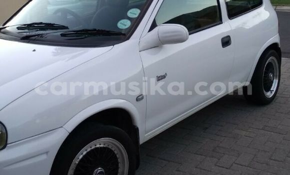 Buy Used Opel Corsa White Car in Beitbridge in Matabeleland South Buy Used Opel Corsa White Car in Beitbridge in Matabeleland South