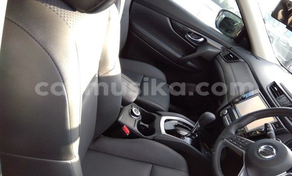 Acheter Occasion Voiture Nissan X–Trail Bleu à Gweru, Midlands Acheter Occasion Voiture Nissan X–Trail Bleu à Gweru, Midlands