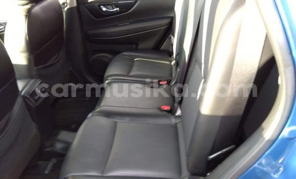 Acheter Occasion Voiture Nissan X–Trail Bleu à Gweru, Midlands Acheter Occasion Voiture Nissan X–Trail Bleu à Gweru, Midlands