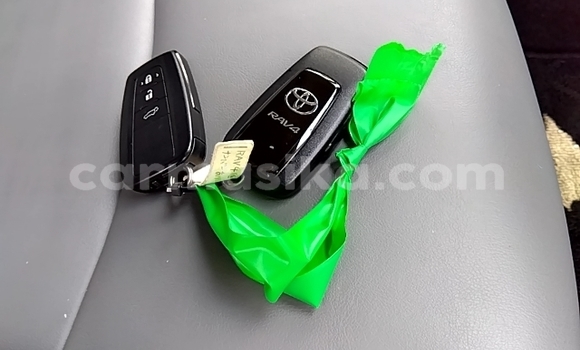 Acheter Occasion Voiture Toyota RAV4 Blanc à Harare, Harare Acheter Occasion Voiture Toyota RAV4 Blanc à Harare, Harare