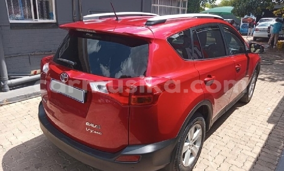 Nunua Ilio tumika Toyota RAV4 Nyekundu Gari ndani ya Beitbridge nchini Matabeleland Kusini Nunua Ilio tumika Toyota RAV4 Nyekundu Gari ndani ya Beitbridge nchini Matabeleland Kusini
