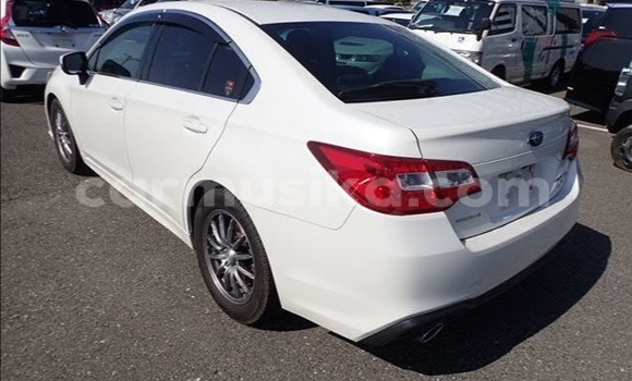 Acheter Occasion Voiture Subaru Legacy Blanc à Beitbridge, Matabeleland South Acheter Occasion Voiture Subaru Legacy Blanc à Beitbridge, Matabeleland South