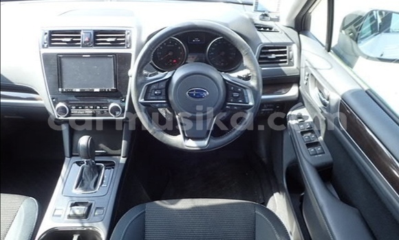 Acheter Occasion Voiture Subaru Legacy Blanc à Beitbridge, Matabeleland South Acheter Occasion Voiture Subaru Legacy Blanc à Beitbridge, Matabeleland South