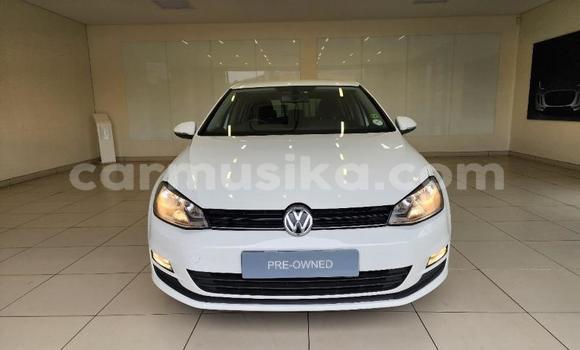 Acheter Occasion Voiture Volkswagen Golf Blanc à Beitbridge, Matabeleland South Acheter Occasion Voiture Volkswagen Golf Blanc à Beitbridge, Matabeleland South