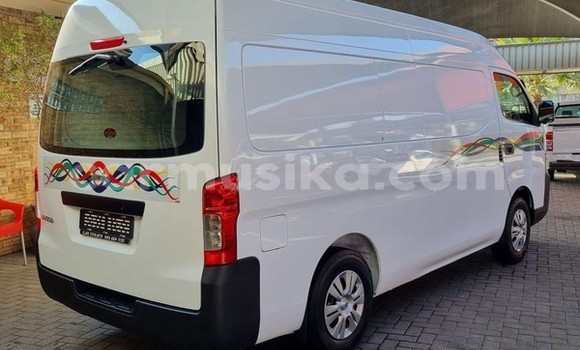 Tenga Tsaru Nissan Nv350 Chena Mota in Beitbridge in Matabeleland South Tenga Tsaru Nissan Nv350 Chena Mota in Beitbridge in Matabeleland South