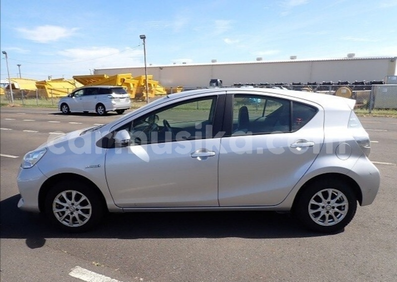 Big with watermark toyota vitz matabeleland south beitbridge 34140